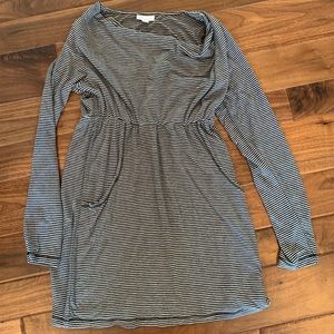 A Pea in The Pod Tunic